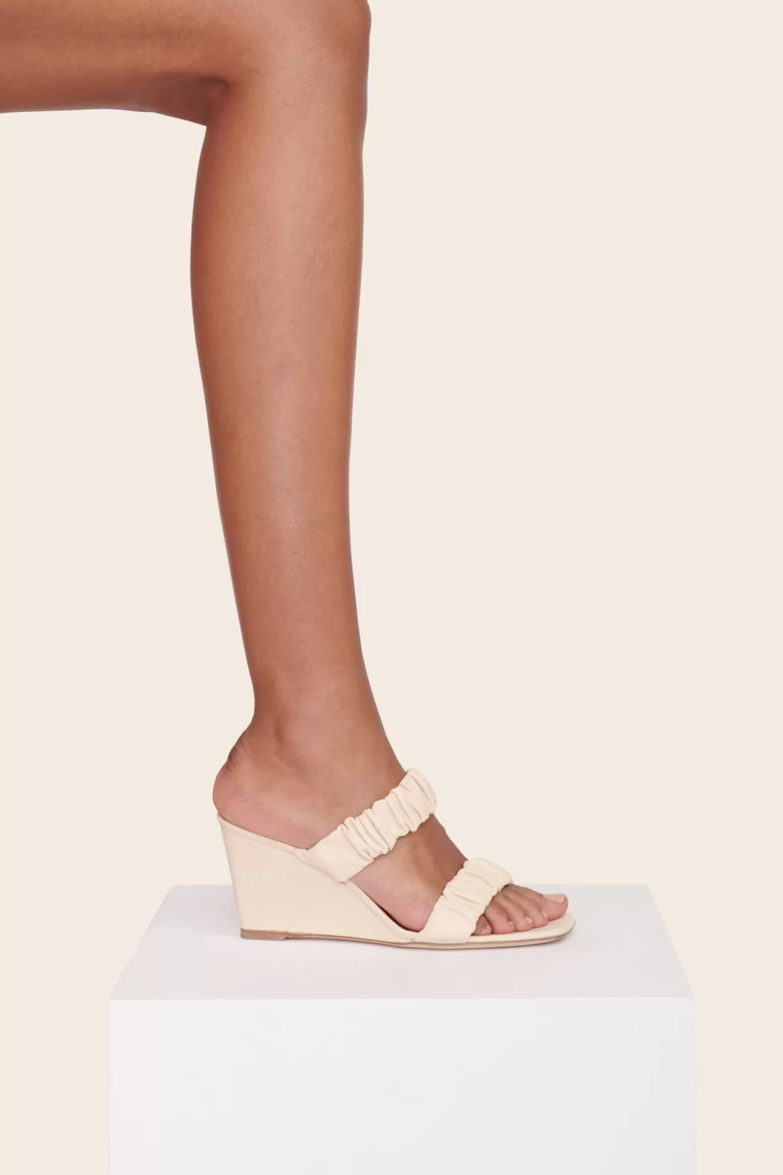 STAUD - FRANKIE WEDGE CREAM