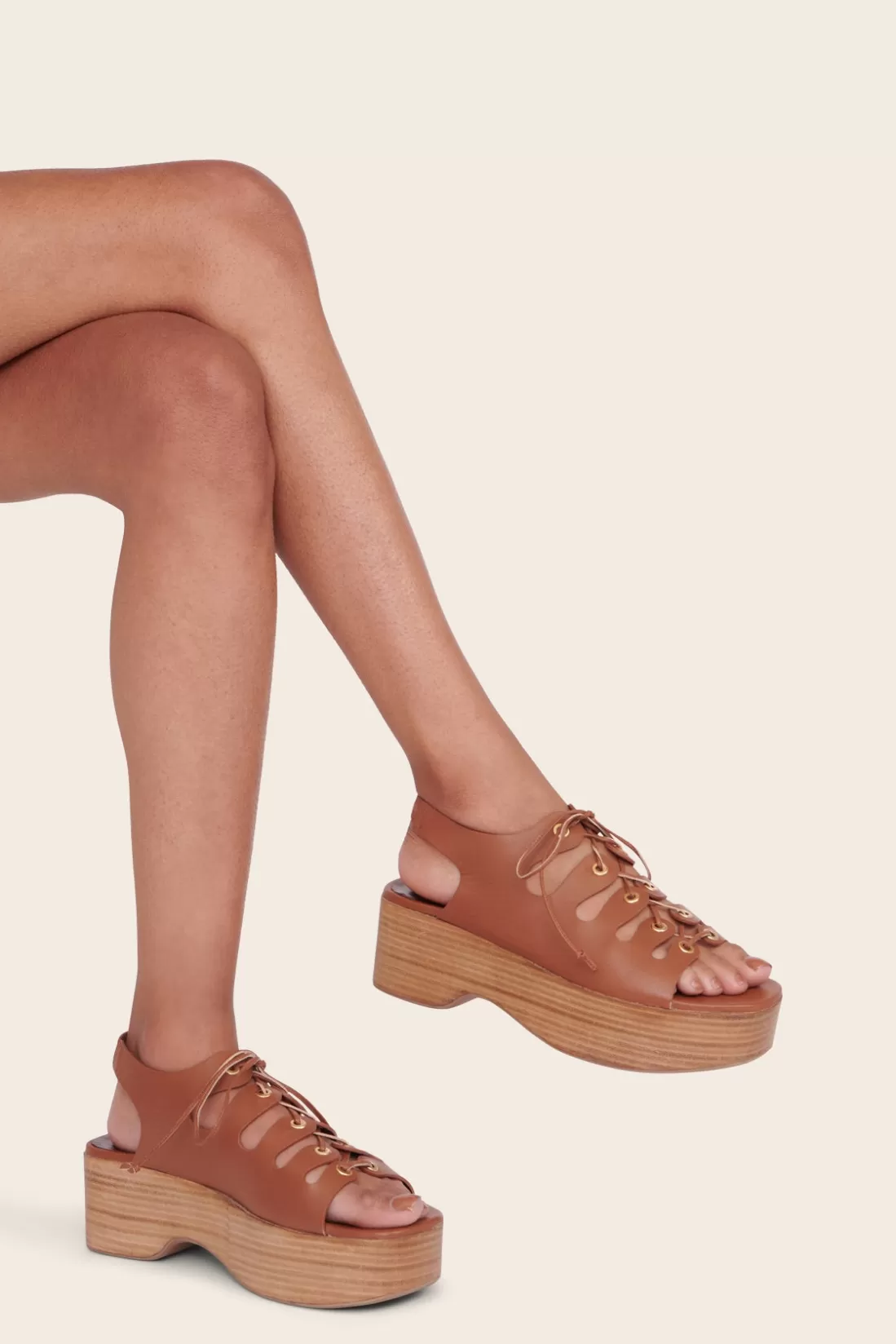 STAUD - QUINN PLATFORM TAN